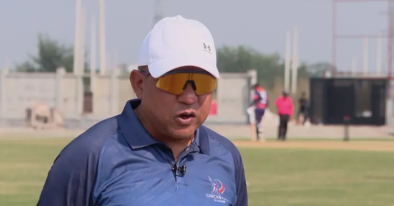 নোয়াখালী এক্সপ্রেসের হেড কোচ খালেদ মাহমুদ সুজন